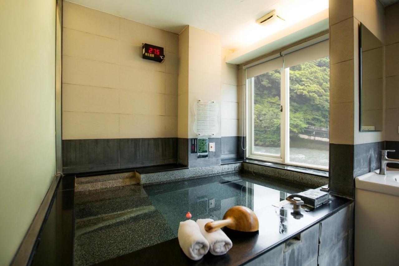 Hoya Hot Spring Inn Wulai Esterno foto